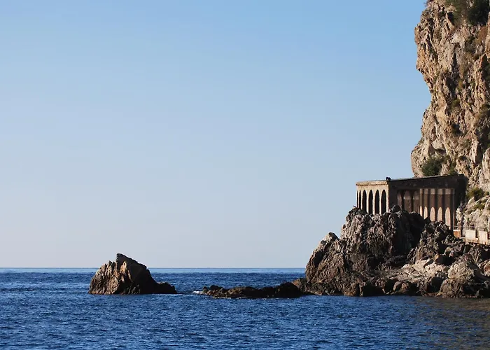 Fior Di Mandorlo 1924 Scilla